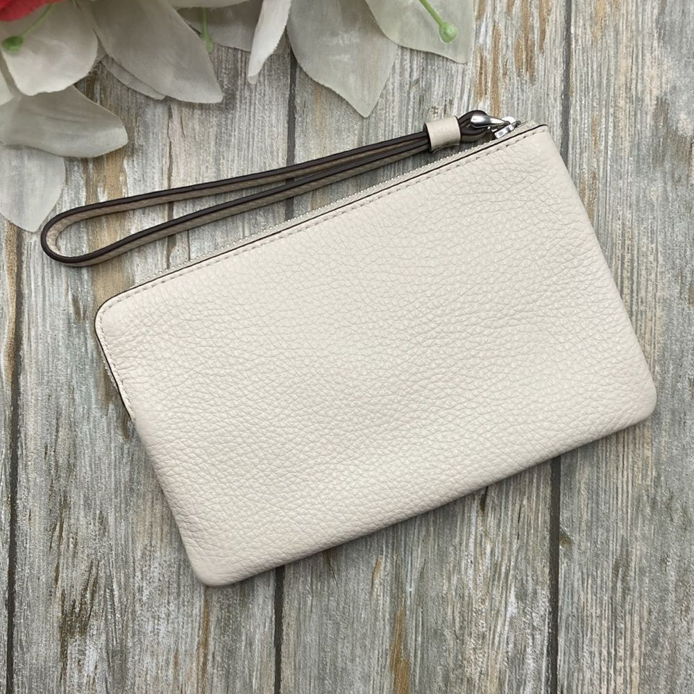 Corner Zip Wristlet With Boardwalk Graphic Wallet Bag Purse - Picture 4 of 6